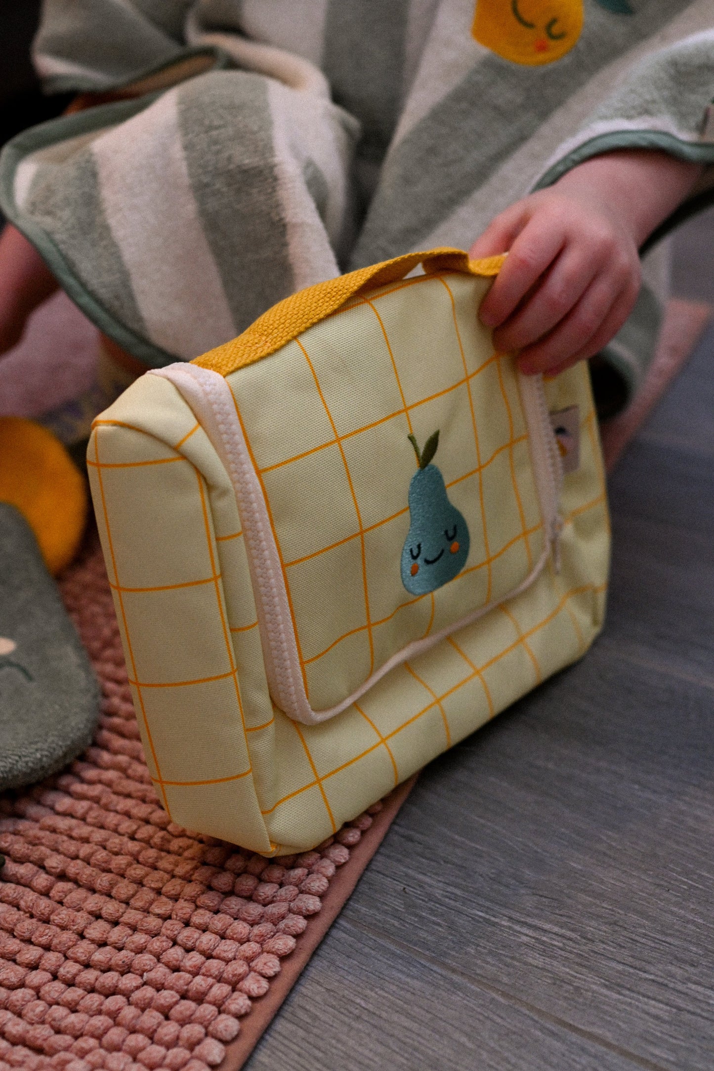 Pedro the Pear rPET toiletry bag