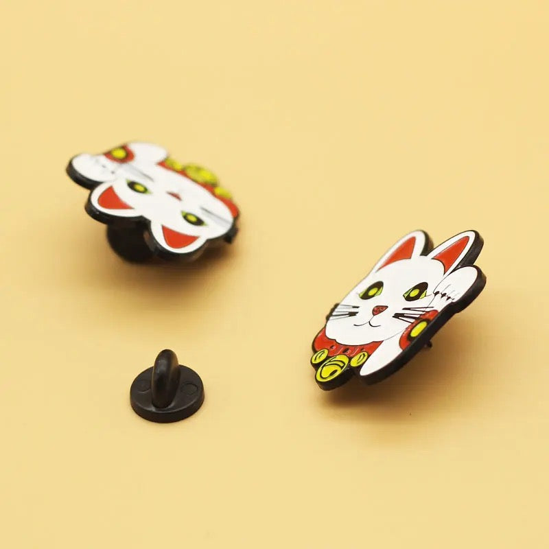 Lucky Cat Head Pin