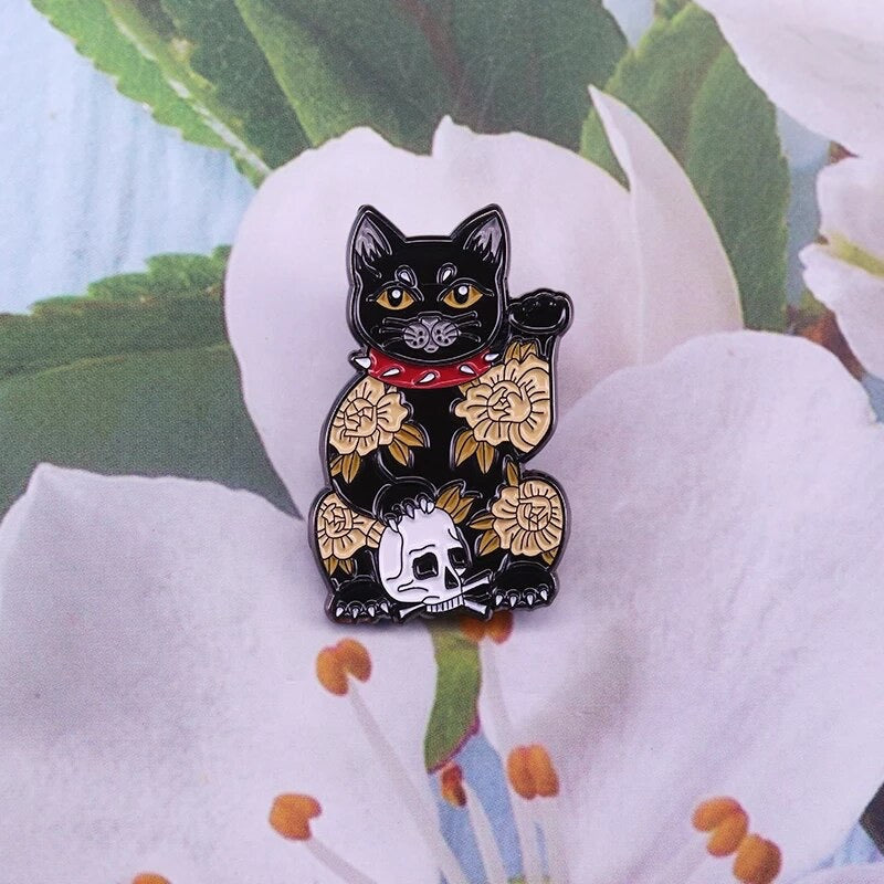 Black Lucky Cat Skull Pin