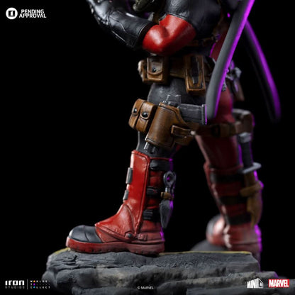 Deadpool Statue - Marvel Comics - Minico - Iron Studios