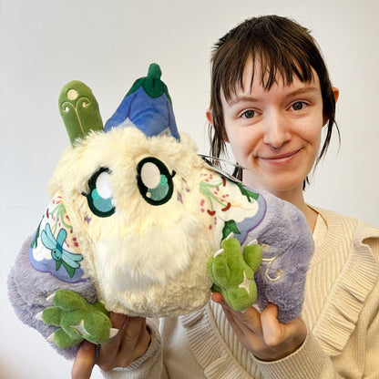 Peluche Mini Squishable – Fée Mothman