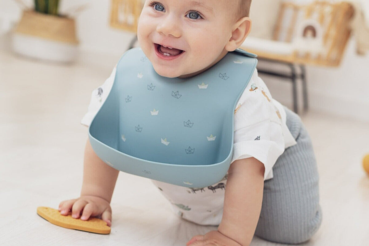 ORIGAMI Silicone Bib
