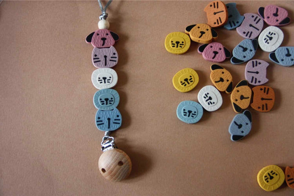 ZOO IV Silicone Pacifier Chain