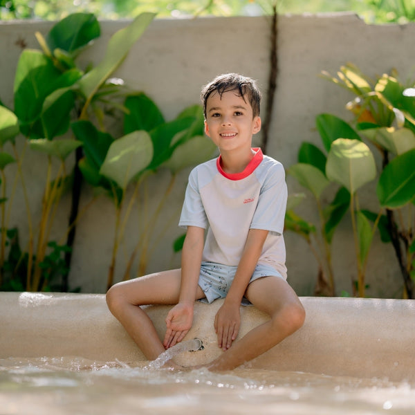 Short-Sleeved Swimming T-Shirt - Multicolored - Seas The Day