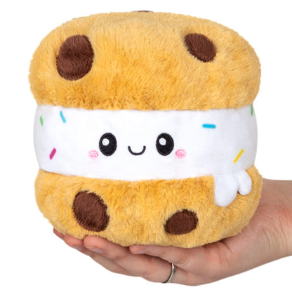 Ice Cream Sandwich with Cookies