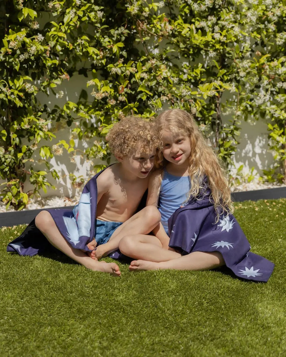 Children's blue beach towel - CARINA