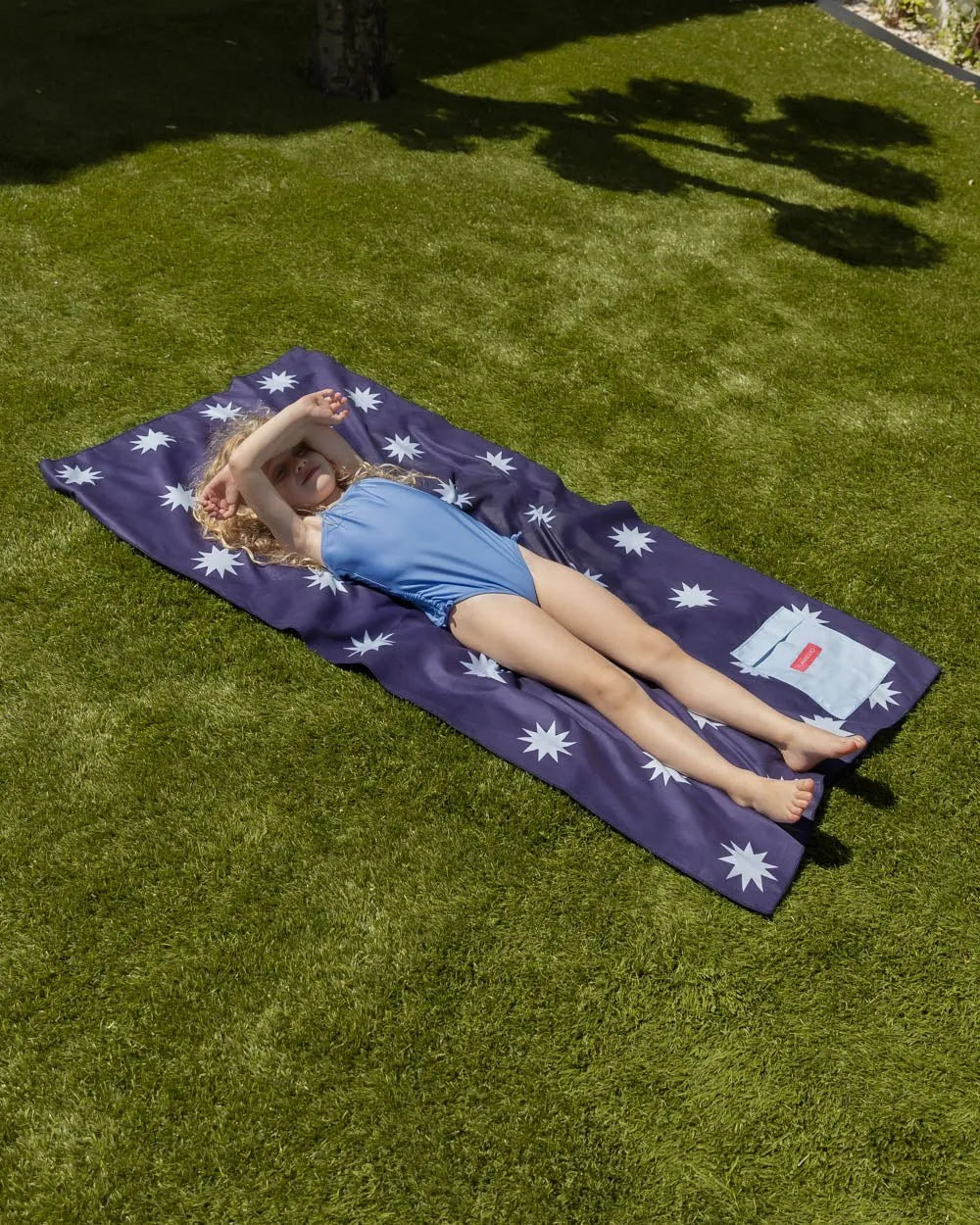 Children's blue beach towel - CARINA