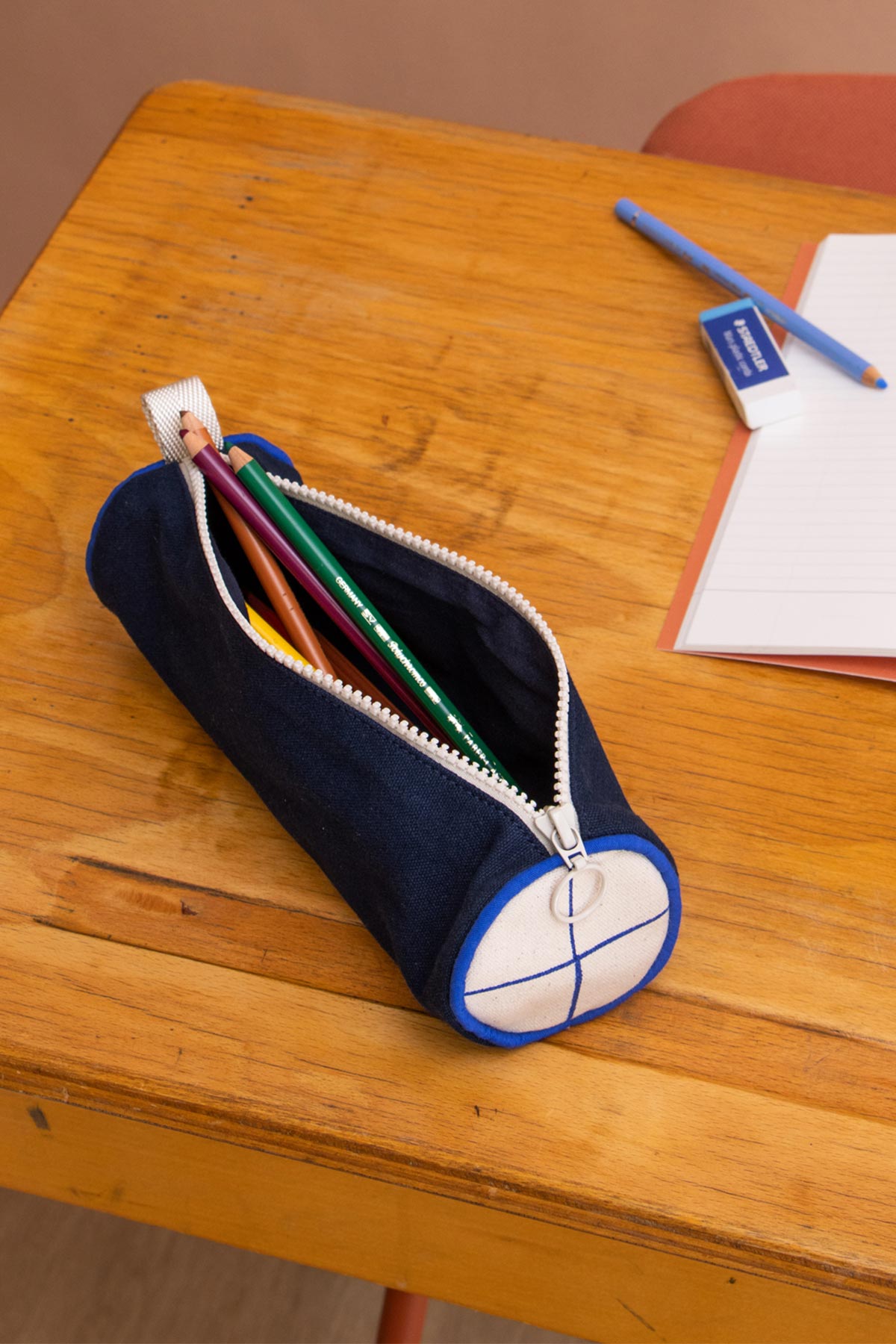 Mia Plaid Three-Color Pouch
