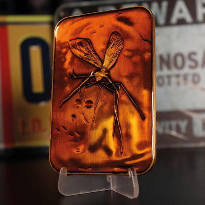 Jurassic Park Collector Metal Ingot - Mosquito in Amber