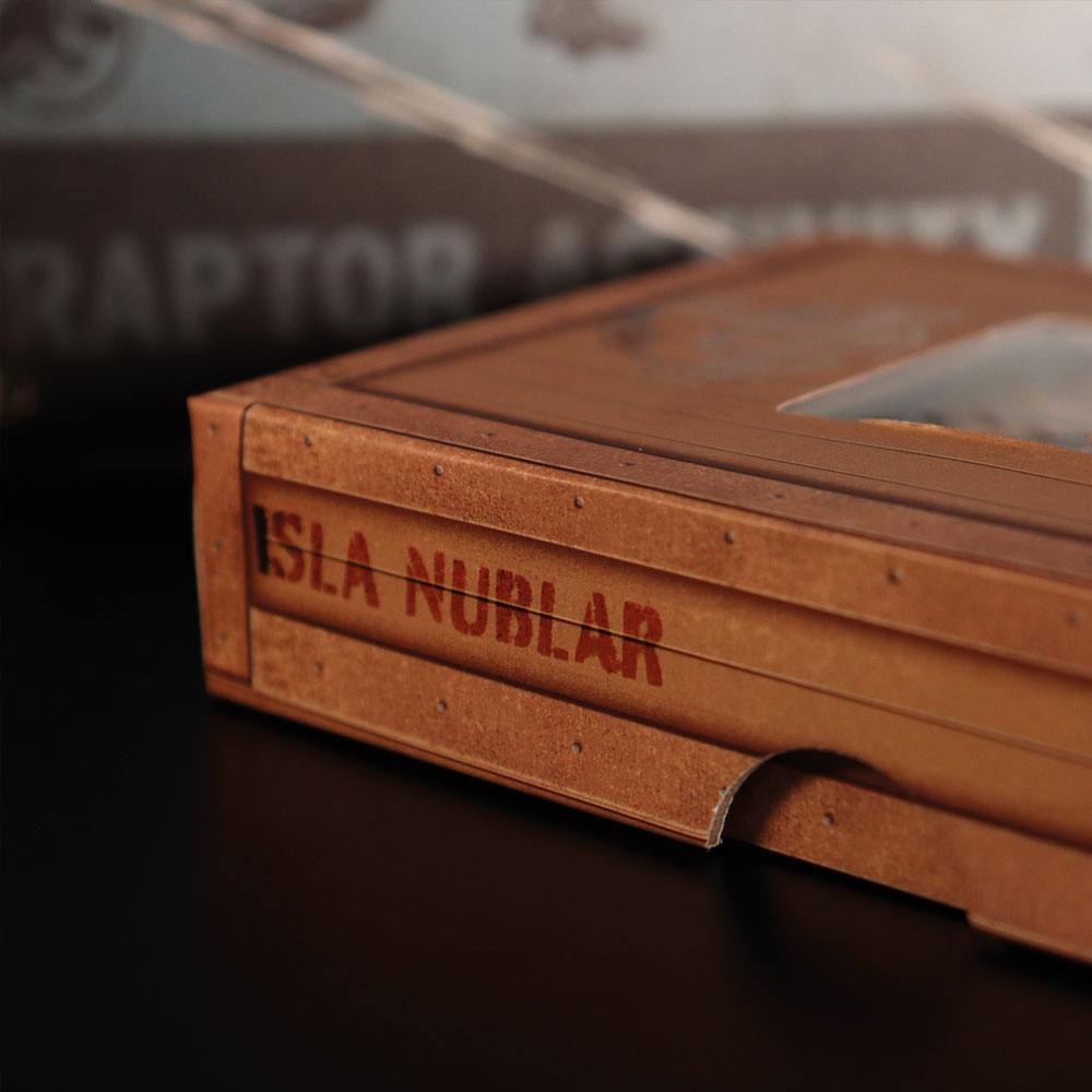 Jurassic Park Collector Metal Ingot - Mosquito in Amber