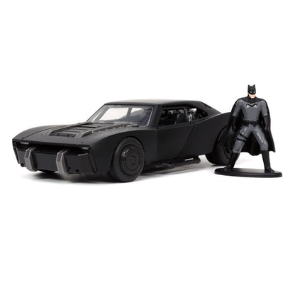 Batman &amp; Batmobile 1:32 