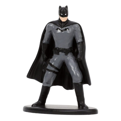 Batman &amp; Batmobile 1:32 