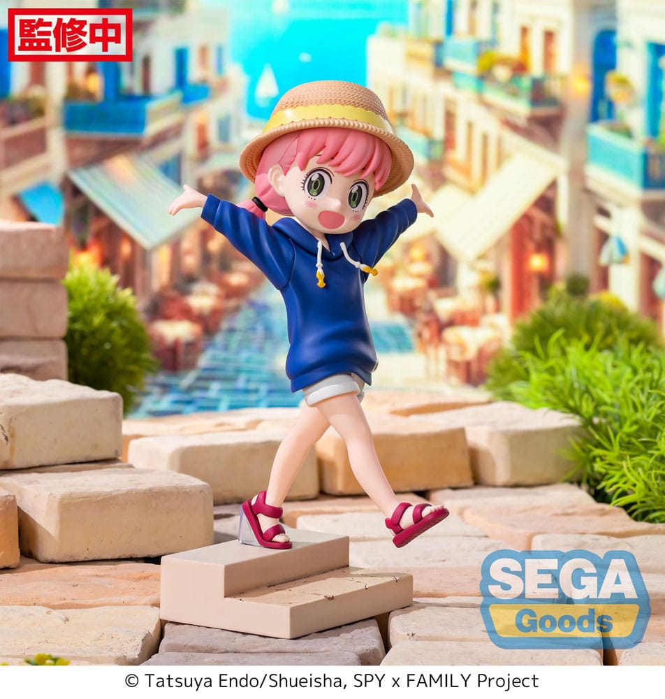 Luminasta Statue Anya Forger Resort!