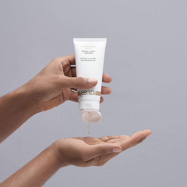 NATURAL INTIMATE LUBRICANT with organic aloe vera