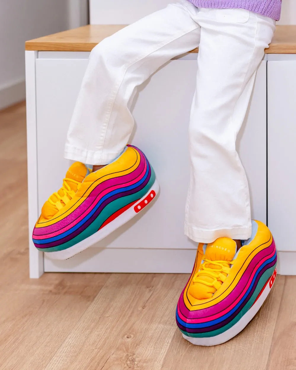 Kids' Slippers - BOWIES