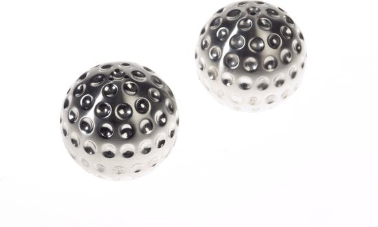 Salt and pepper golf ball