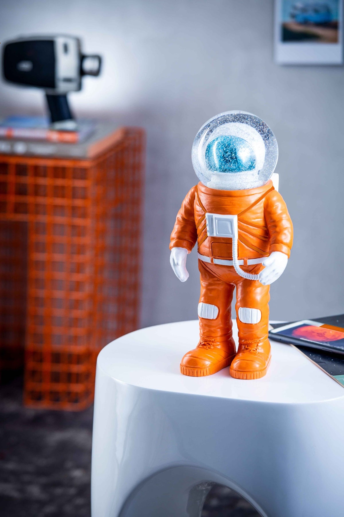Giant Marstronaut Snow Globe