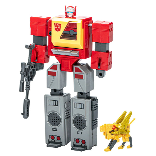 Transformers Retro G1 Autobot Blaster and Steeljaw (40th Anniversary)